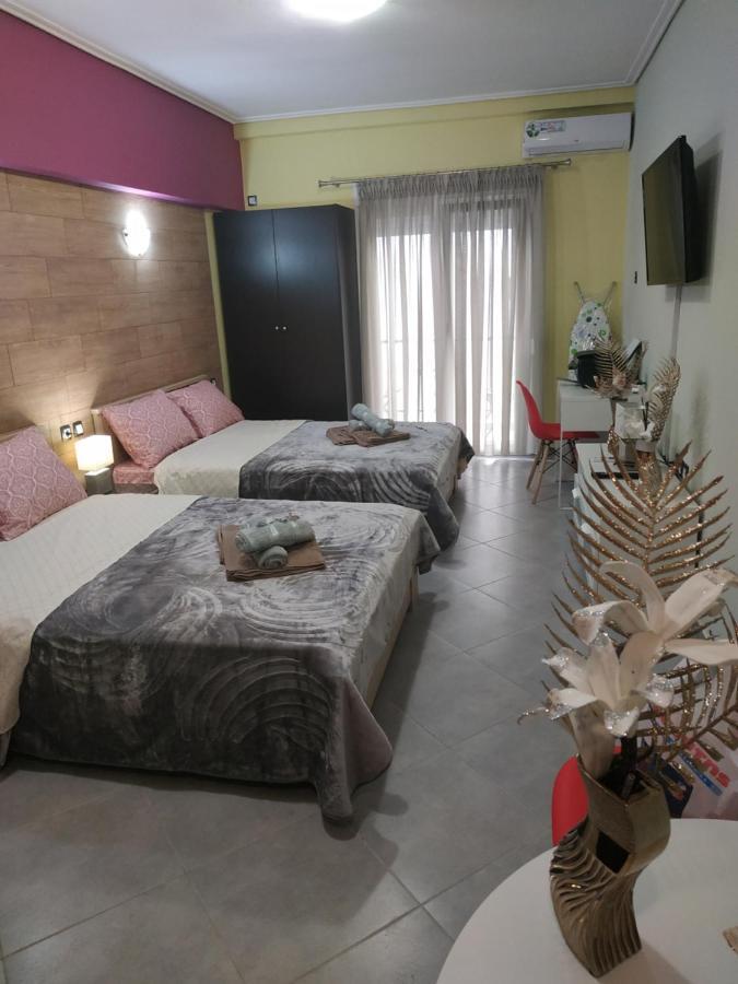 G M 1 Rooms Kentro In The Heart Of The City 拉里萨 外观 照片