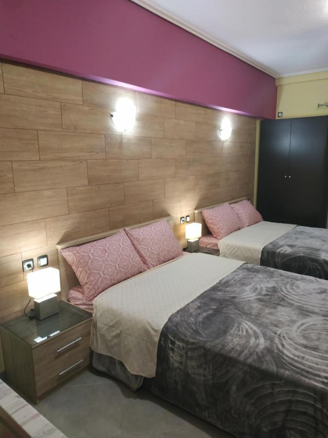 G M 1 Rooms Kentro In The Heart Of The City 拉里萨 外观 照片
